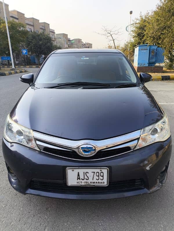 Toyota Corolla Fielder 2014 0