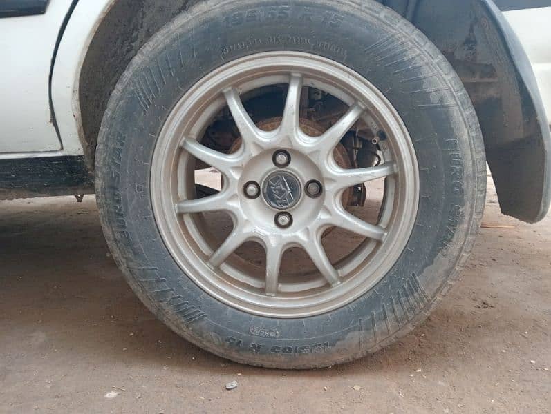 alloy rims 15" inch with 4 tyres 1