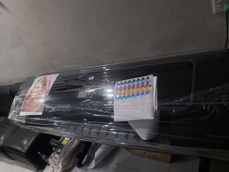 hp designjet z2100 photo plotter 1