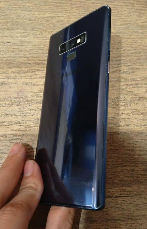 Samsung galaxy note 9 blue colour 1