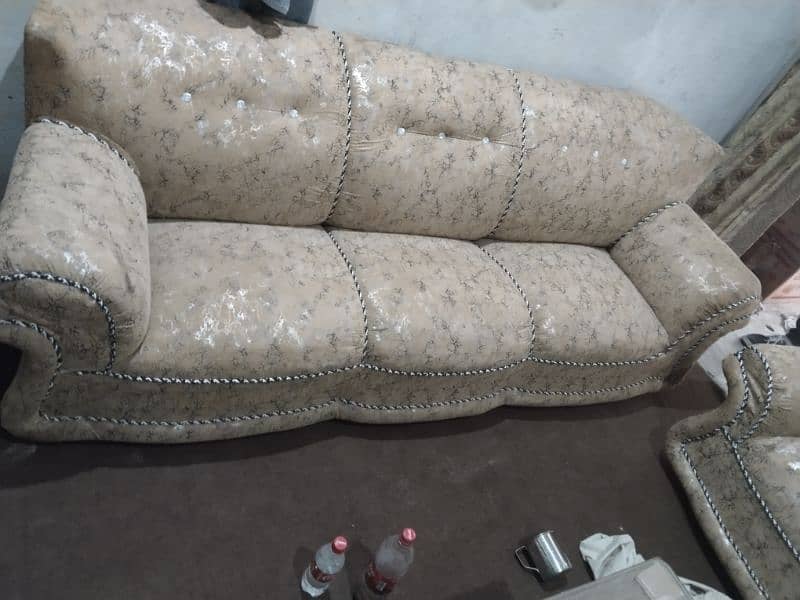 3 seater sofa 2