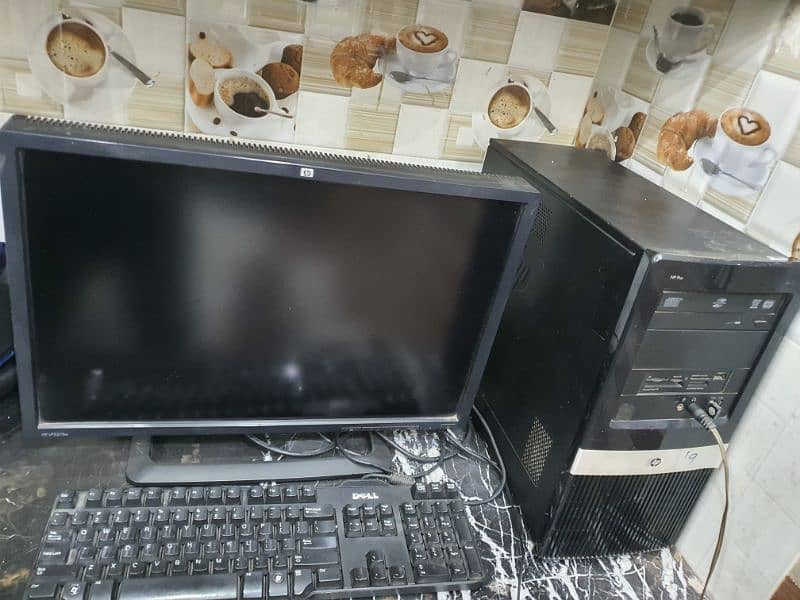 HP Computer desktop pc for sale 0