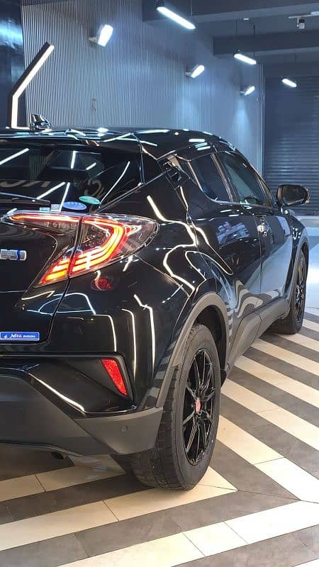 Toyota CHR Important Car Hybrid 2