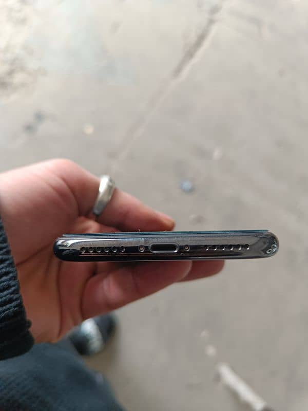 Iphone X 64Gb PTA Approved 1