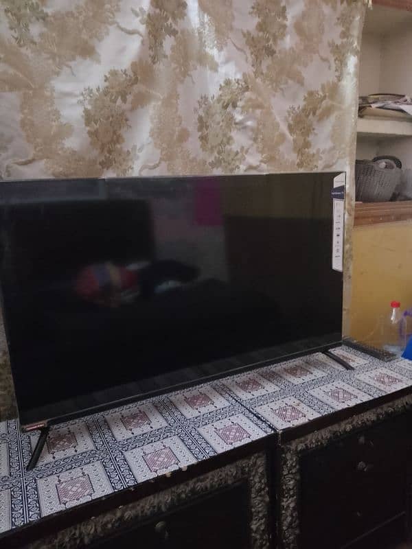 1 month used condition is new full hd 2