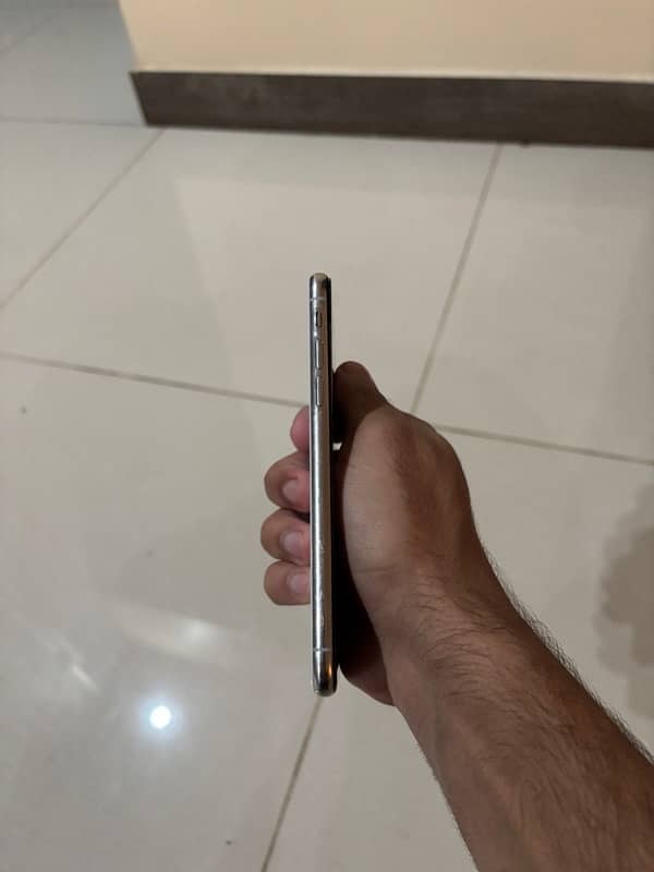 iphone X 64gb pta approved with box 6