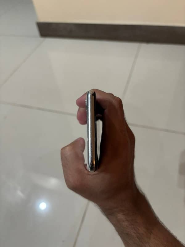 iphone X 64gb pta approved with box 8