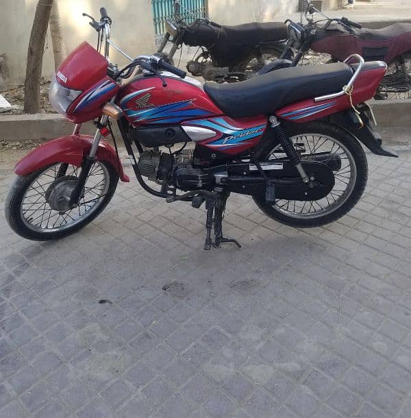 Honda pridor 100cc 2017 5