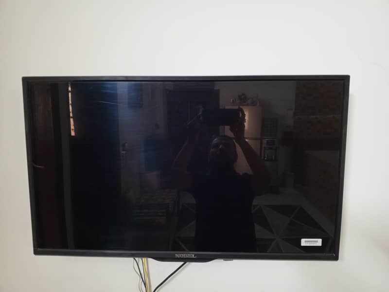 Nobel LED TV 32 inch 0