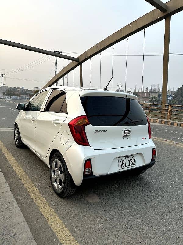 KIA Picanto 2021 3