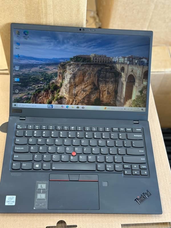 Lenovo Thinkpad X1 Carbon Core i7 10th gen Touchscreen 0