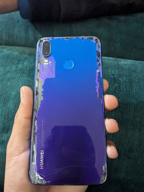 Huawei NOVA 3i 4/128 GB official pta approved 4