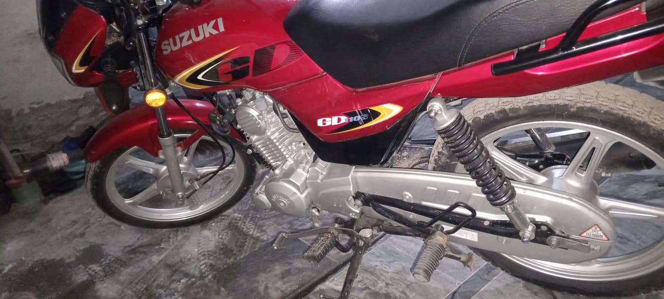 Suzuki 110 1