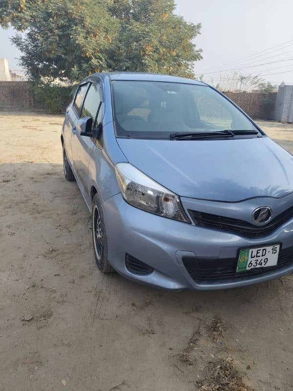 Toyota Vitz 2012 1