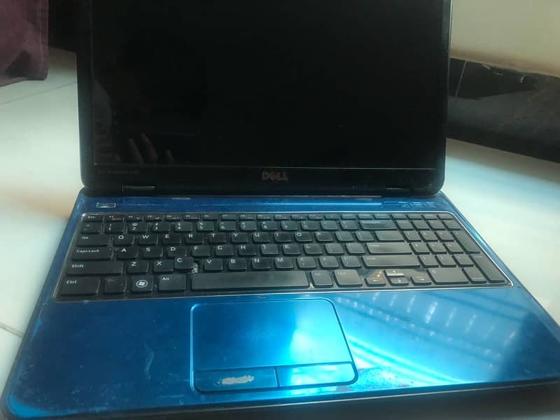 dell laptop 1