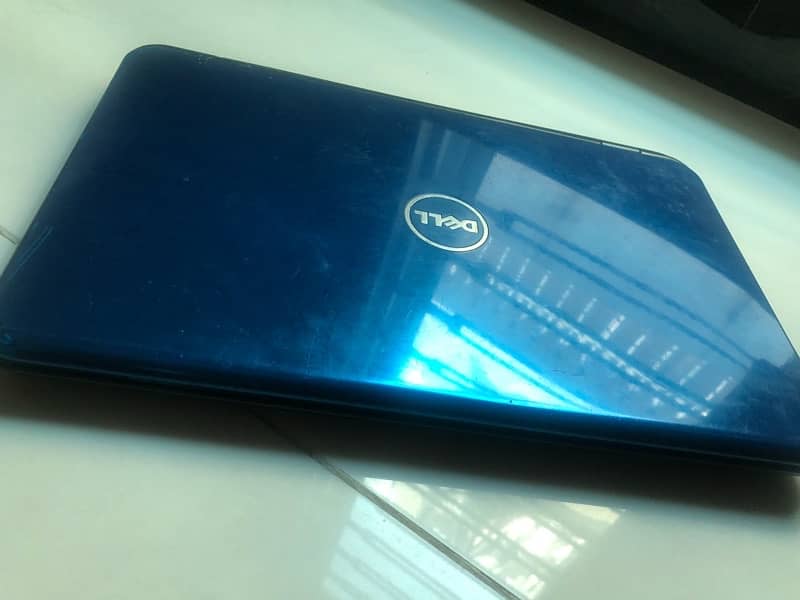 dell laptop 3