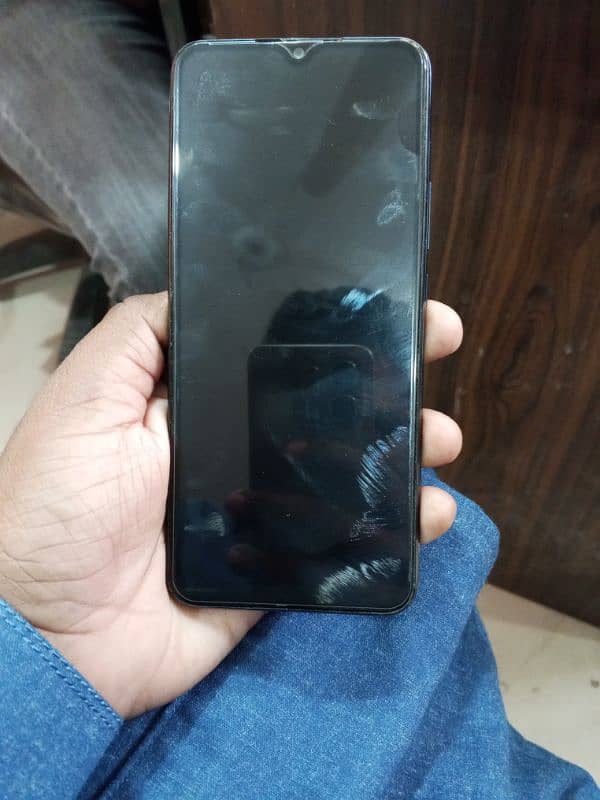 Infinix hot 9 play 4/64 5