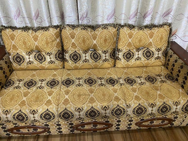 Sofa for sale 5