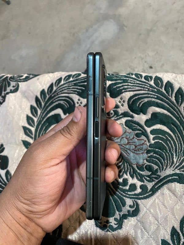 Samsung fold 3 non PTA plz add full pr la phla 9