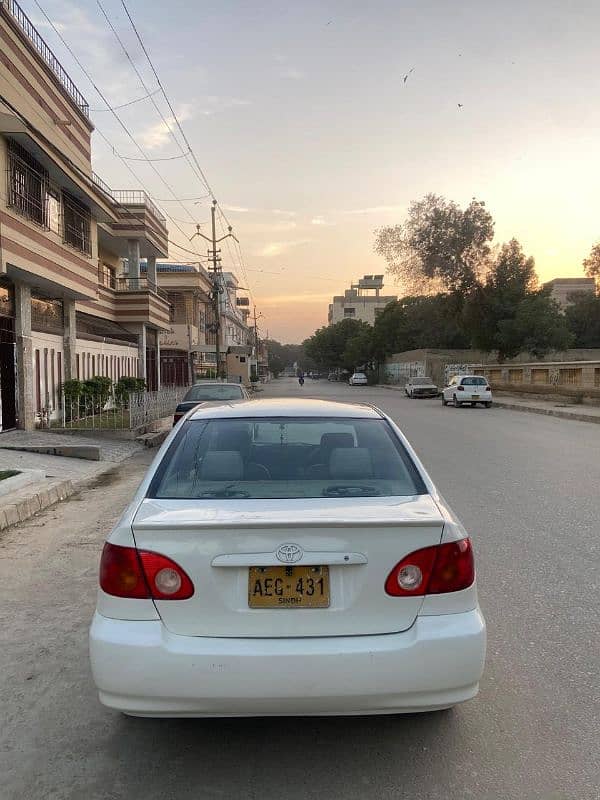 Toyota Corolla XLI 2002 White color 4