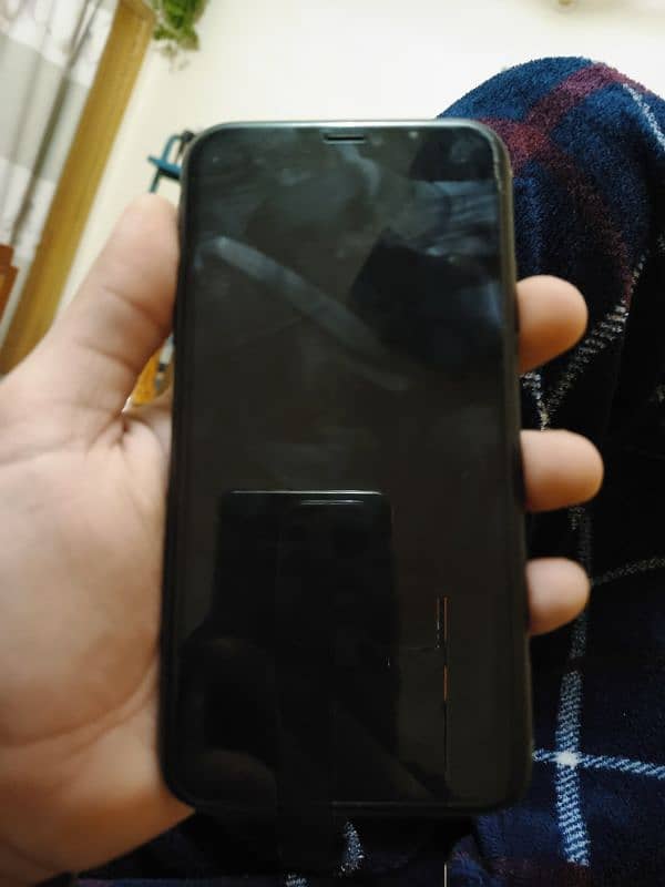 iPhone 11, 64GB/ Netrowk Lock 1