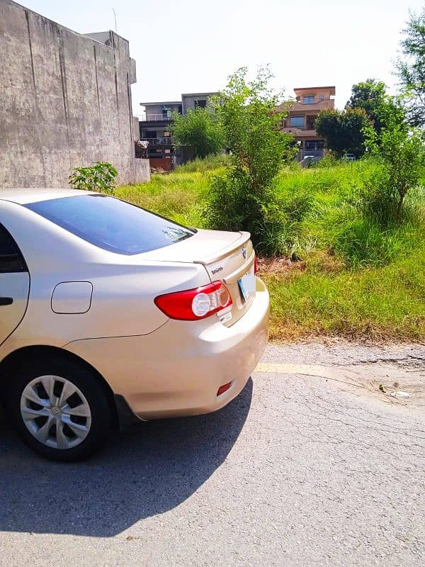 Toyota Corolla GLI 2012 6