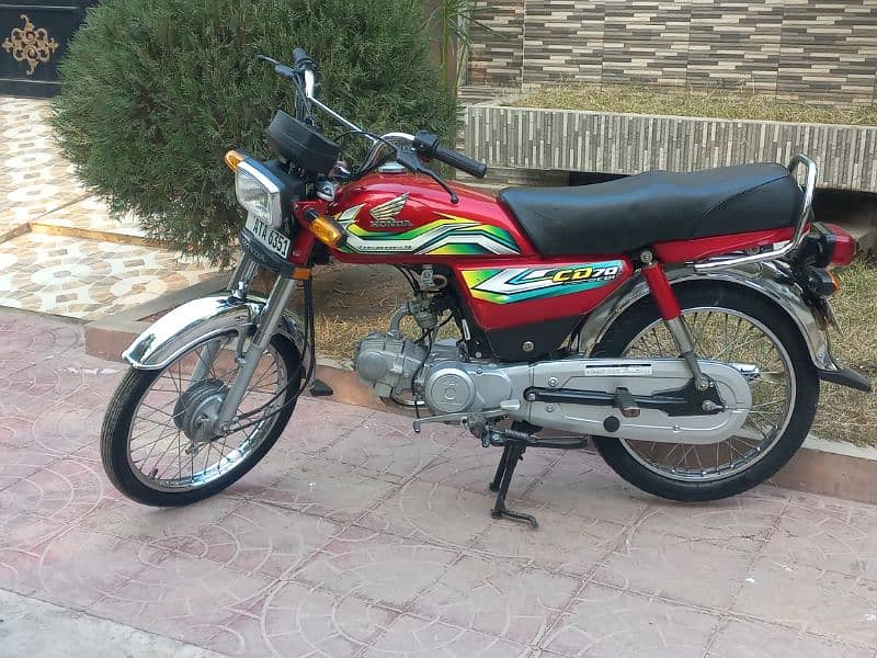 Honda cd70 for sell 4