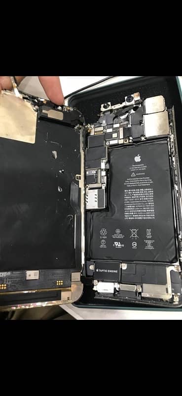 iphone 12 pro max 256 gb accident damage 1