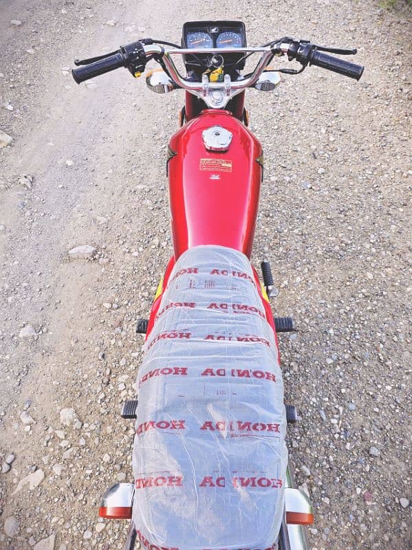 Honda 125 Genuine condition 2