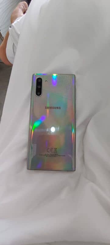 Samsung note 10  8,256 4