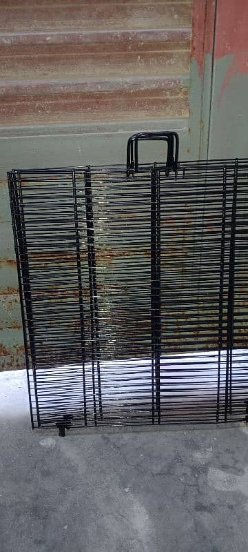 4 portions folding Cage 11