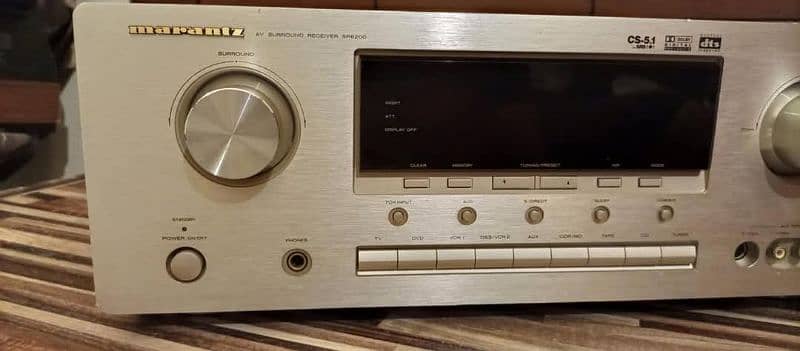 Marantz SR6200 6.1 Channel Surround Receiver 1