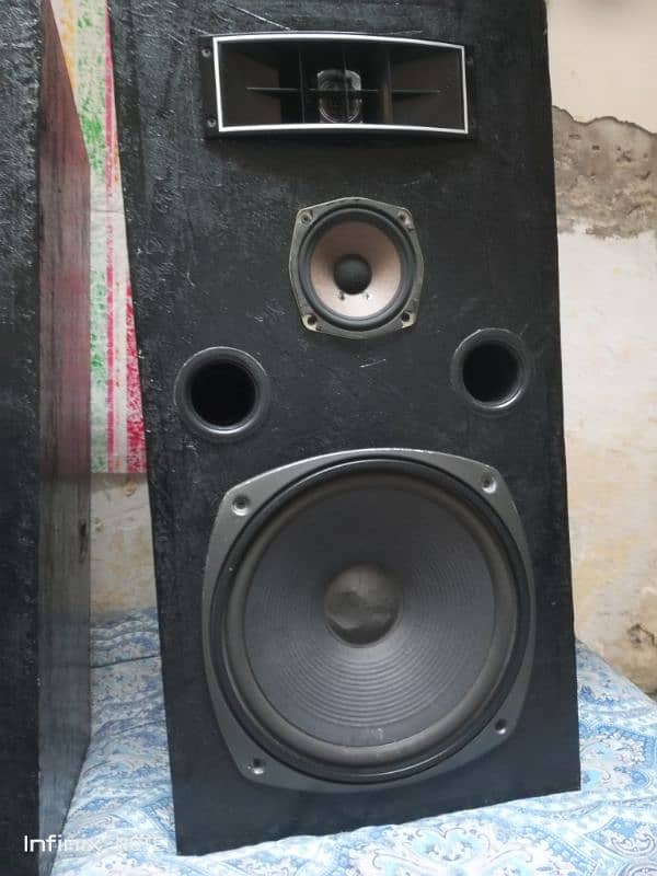 3 way speaker system good sound 2