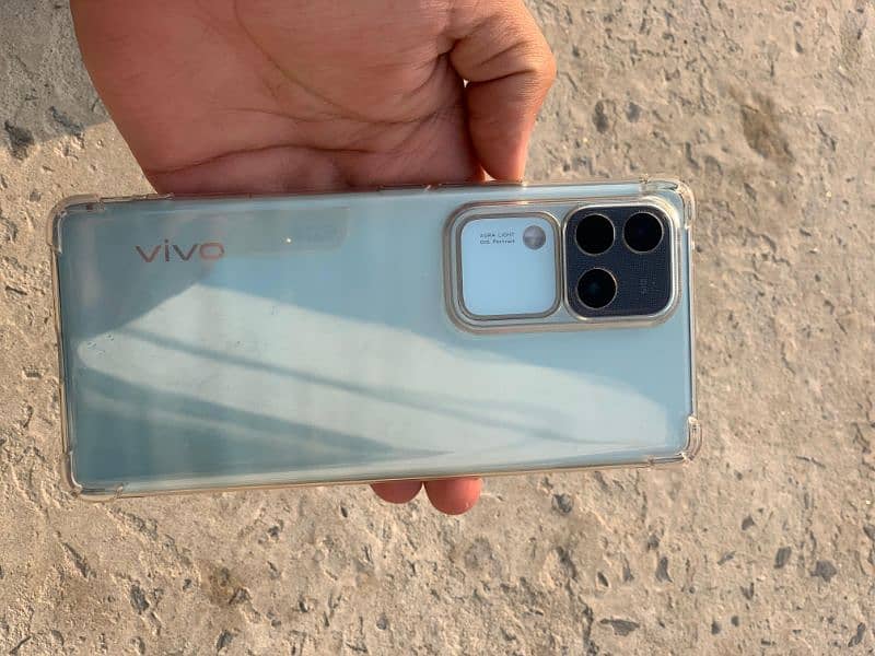 Vivo V30 5G for sale 9