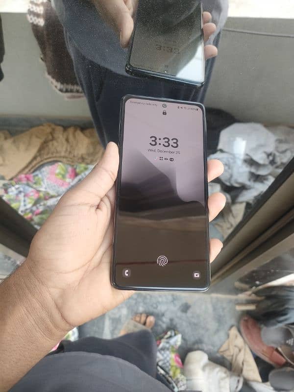 Samsung A72  8/128 non pta  only phone 3