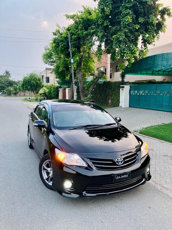 Toyota Corolla GLI 1.6 automatic 2013 1