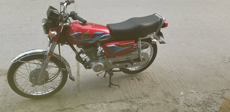 HONDA CG 125 MODEL 2024 5