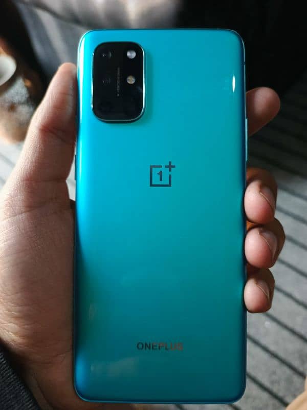 One Plus 8T in Very Good Condition | 9/10 Condition 1