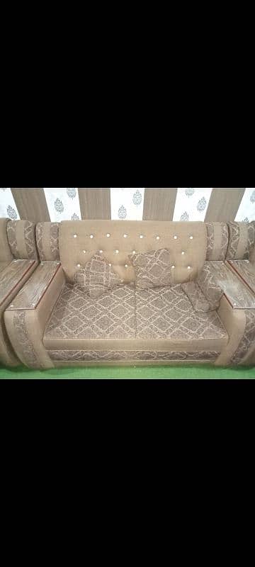 4 seater sofa set available in new condition 03140504815 0