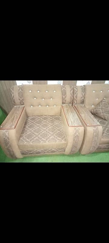 4 seater sofa set available in new condition 03140504815 1