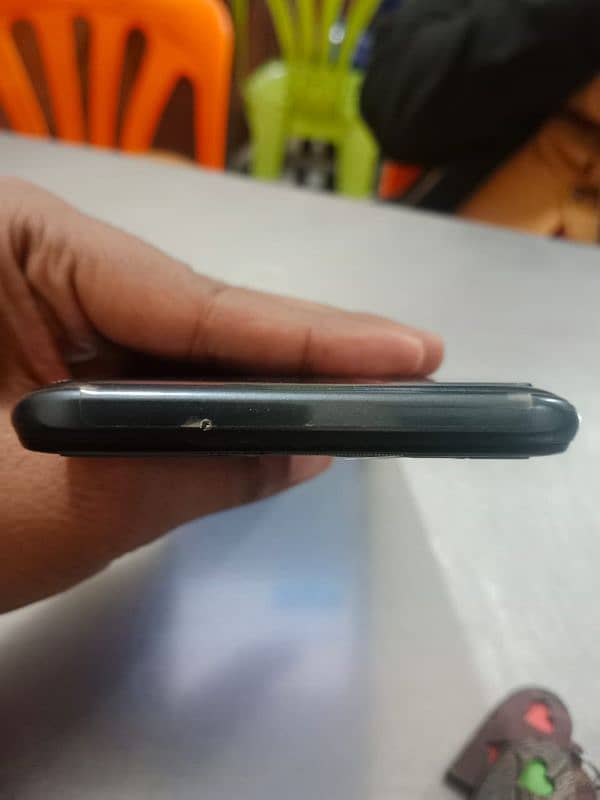 innfinix hot 11 play 4GB 64 GB 4