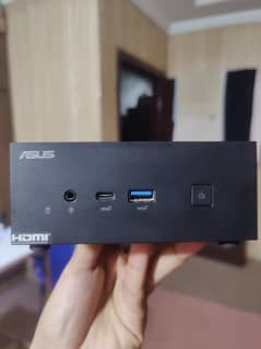 ASUS PN63-S1 Mini PC