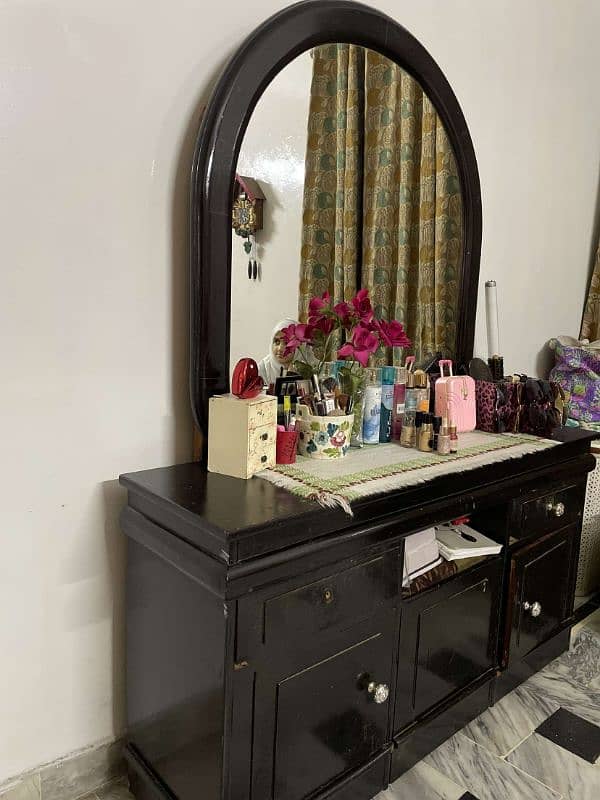 dressing table for sale 1