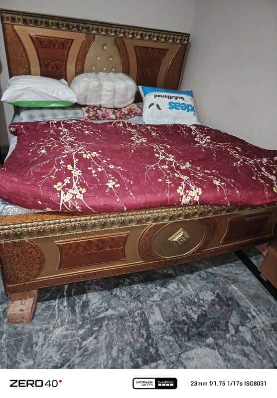 Used Bed like New 3