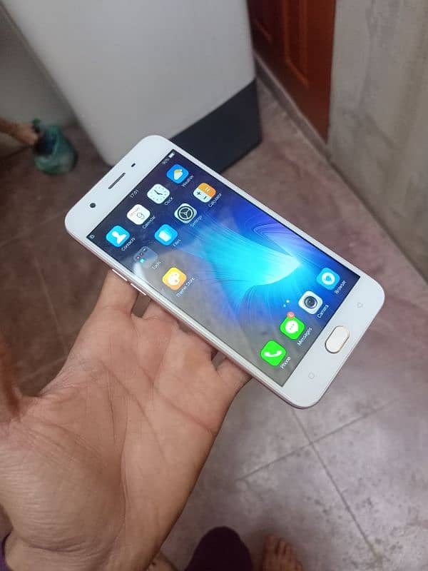 oppo a57 4/64 0