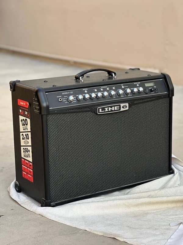 Line 6 Spider IV with Box (Urgent need of money) 0