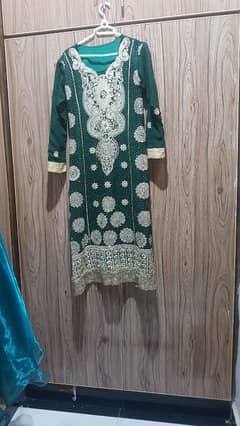 2 maxi only 3000rs.