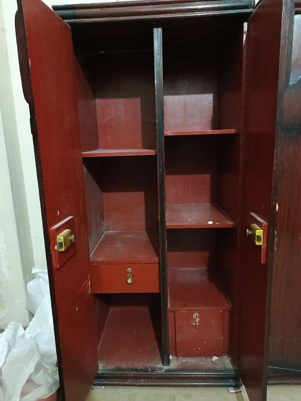 Wooden Strong Cupboard Almari 1