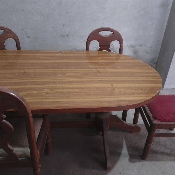 oval dining table 1