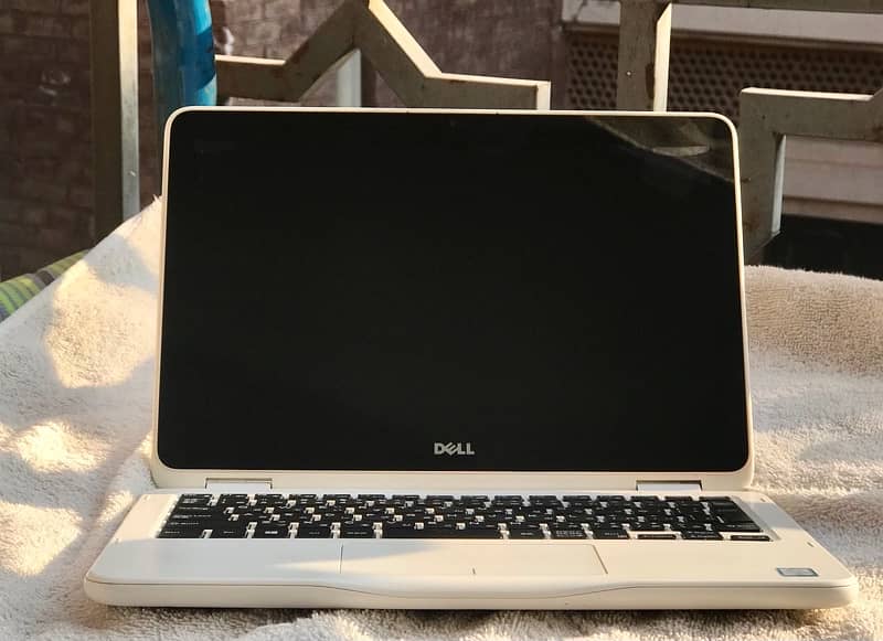 Dell inspiron Core m3 6Th Generation 10